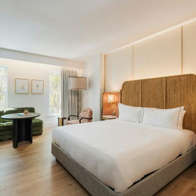 Standard King Room-Ada Mansion on Forsyth Park, Kessler Collection Promo Code