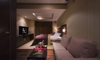 Hotel Lune Claire (Adult Only) - Housity