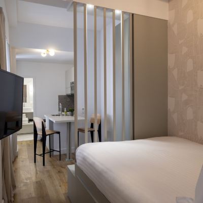 Studio Ground Floor in A Quiet Courtyard-20M2 Yuna Blanche Promo Code