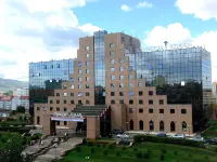 Chinggis Khaan Hotel Ulaanbaatar Hotele w: Ułan Bator