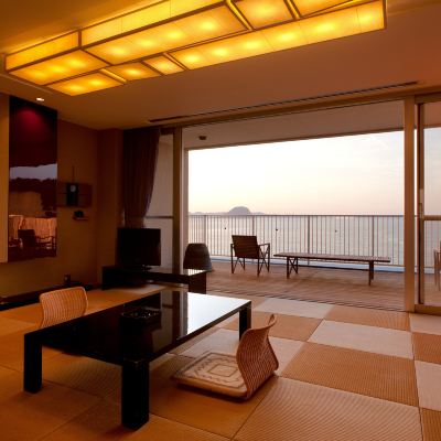 [Special Japanese-style Room With Observation Balcony] Oceanfront/Great View [Deluxe Suite] [Japanese Room] [Non-smoking] [Oceanfront]