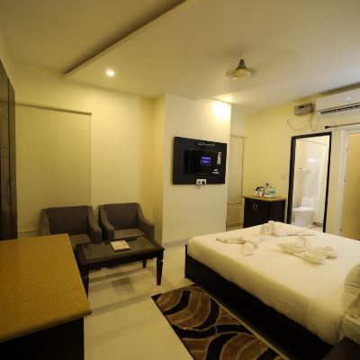 Deluxe Room with Balcony