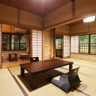 Japanese-Style Room