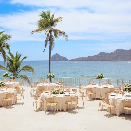 Courtyard Mazatlan Beach Resort