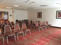 Days Inn & Suites by Wyndham Laurel Near Fort Meade