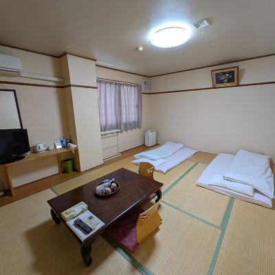 和風ルーム(バストイレ付)(禁煙) ビジネスホテルみはらし亭 クーポン