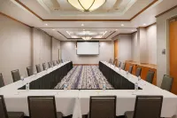 DoubleTree by Hilton Richmond Airport