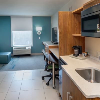 One-Bedroom King Suite-Non-Smoking Home2 Suites St. Louis / Forest Park Promo Code