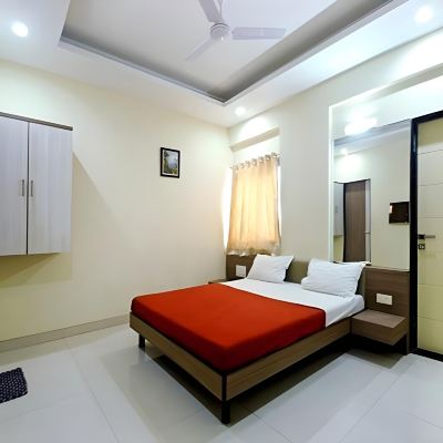 Double Bed Non-Air Conditioning Hotel JK Palace Promo Code