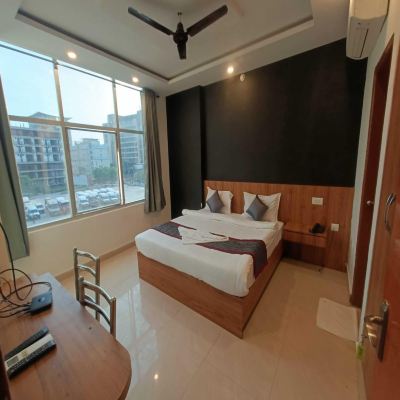 Deluxe Room Hotel Orchid Promo Code