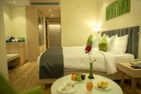レジェンタ セントラル ハーシャ ヴァピ