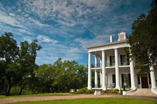 Dunleith Historic Inn