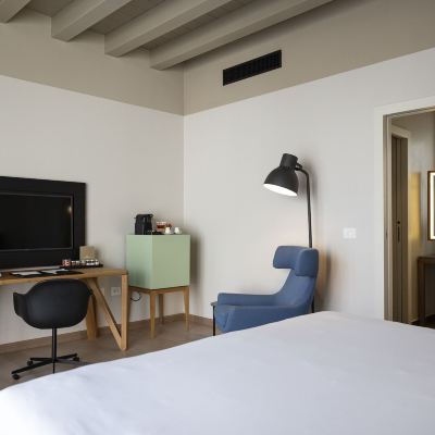 Grand Room Savona 18 Suites Promo Code