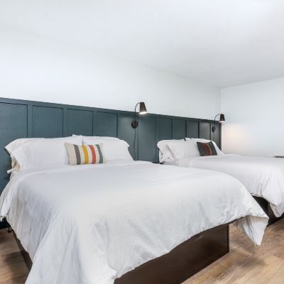 Double Room Briarwood Inns Promo Code