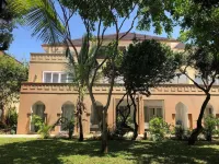 Medina Palms Отели в г. 