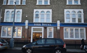 York Hotel - Housity
