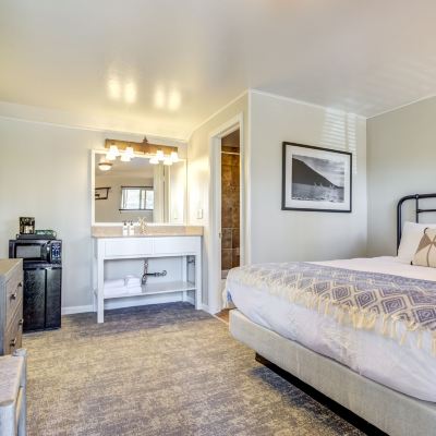 Sears and Roebuck Historic Half Cabin (Queen) Grand Lake Lodge Promo Code