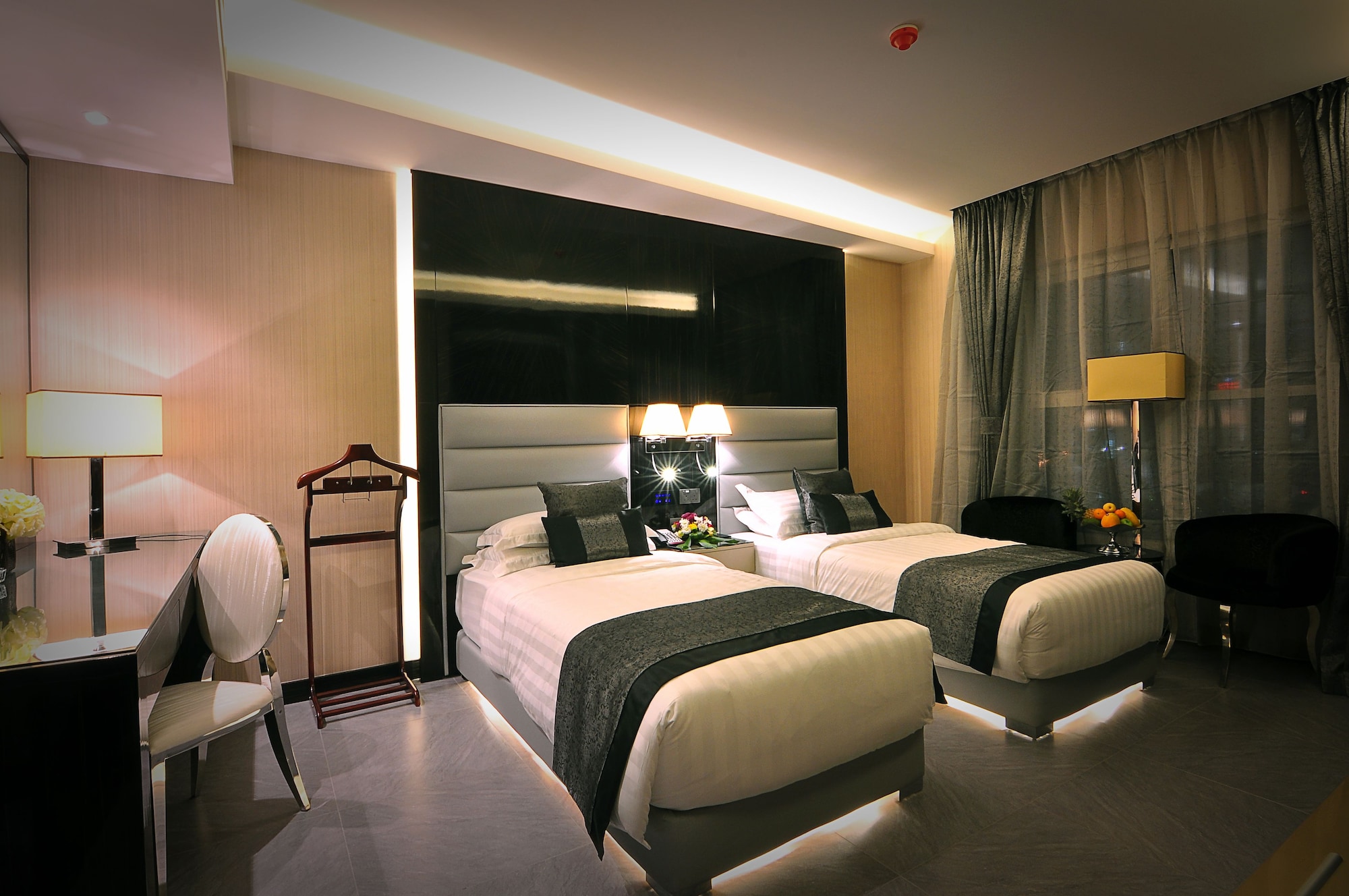 行政三卧室套房