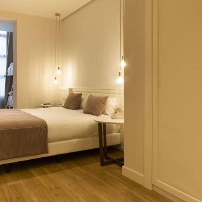 Quadruple Room Icon BCN Promo Code