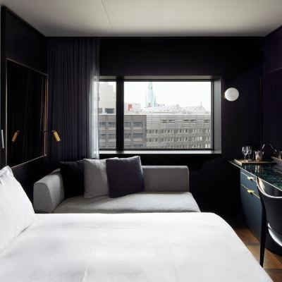 高級特大床房 六點酒店優惠