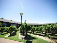 Novotel Vines Resort Swan Valley Hotel a 
