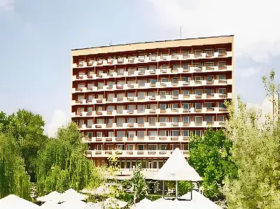 Rila Hotel Sofia Hotele w: Studentski Grad