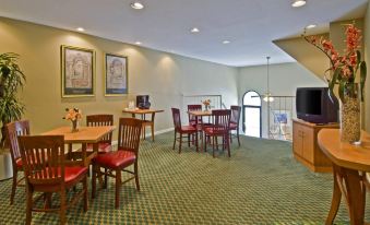 Extended Stay America Suites - Indianapolis - Northwest - College Park