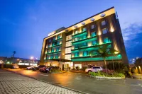 Hotel Factory Green Bogotá Отели в г. 