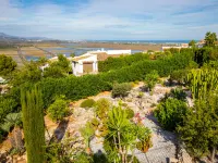 Isabel Hotels in Pego
