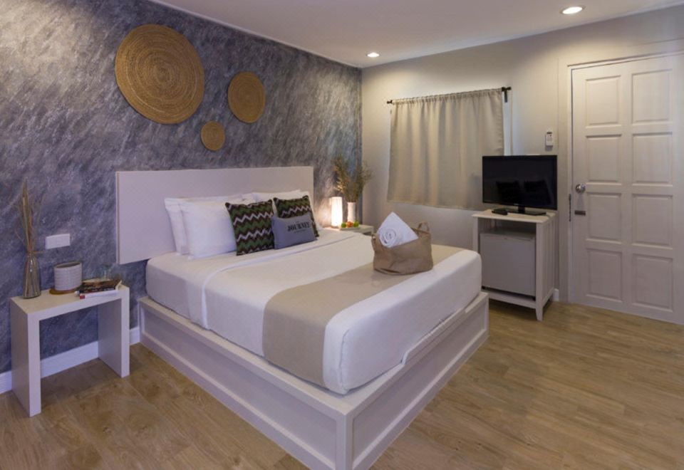 Let's Hyde Pattaya Resort & Villas - Pool Cabanas Deluxe Villa with Garden View