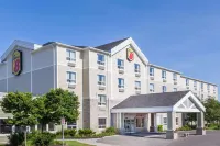 Super 8 by Wyndham Peterborough
