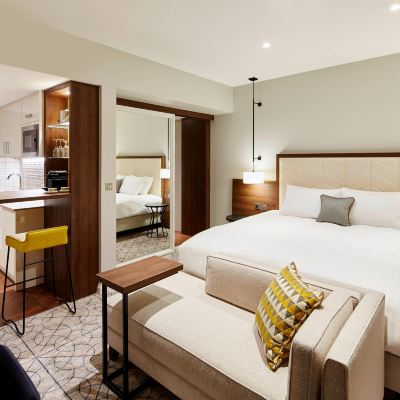 特大床一室房 阿伯丁萬豪居家酒店優惠