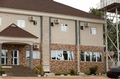 Zone 8 Guest Inn Hotels in 