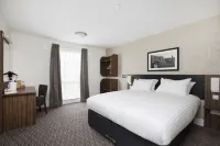 Spring River Ebbsfleet by Marston's Inns Hotels in 