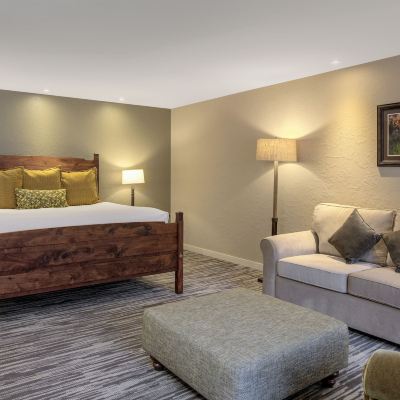 King Suite with Jetted Tub Salishan Coastal Lodge Promo Code