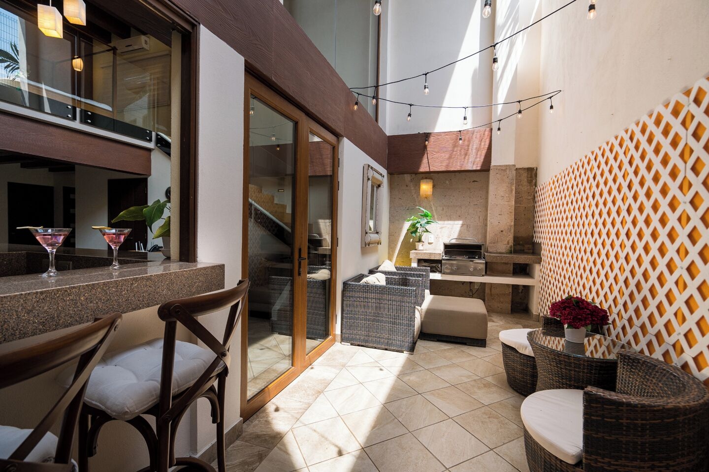 豪华联排别墅，2卧室，夹层