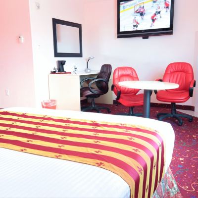 Premium Two Queen Room Crystal Star Inn Edmonton Airport Promo Code