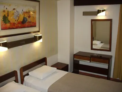 Claridge Hotel Hotels in Dafni