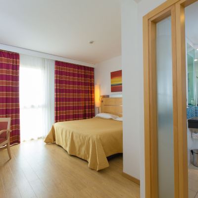 Standard Double Or Twin Room Unaway Cesena Nord Promo Code