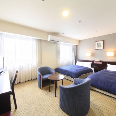 スーペリアツインルーム(禁煙) クインテッサホテル 大垣 クーポン