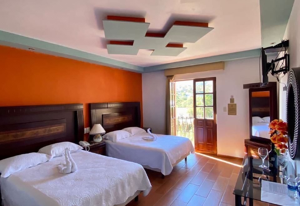 山景标准双床房