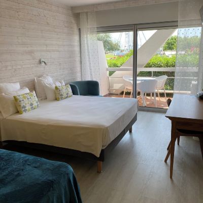 Triple Room-Beachside Hotel Saint Clair Promo Code