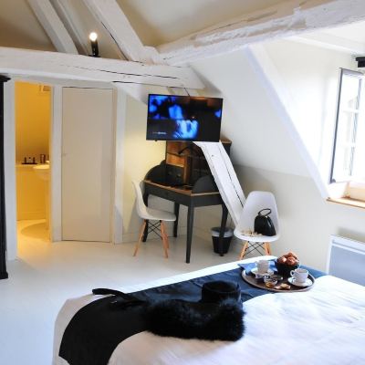 Double Room (Romain Rolland) Hôtel les Glycines Promo Code