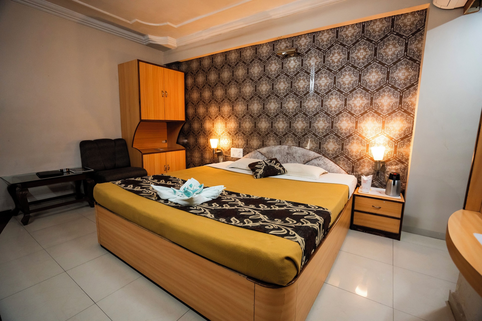 豪华双人或双床房