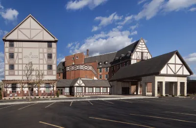 Hotel Royer Urbana Champaign, Tapestry Collection by Hilton Hotels in 