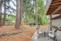 Bremerton Home w/ Fire Pit Near Parks & Museums Hotel di 