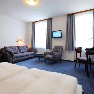 Family Room Hotel Arcus Promo Code