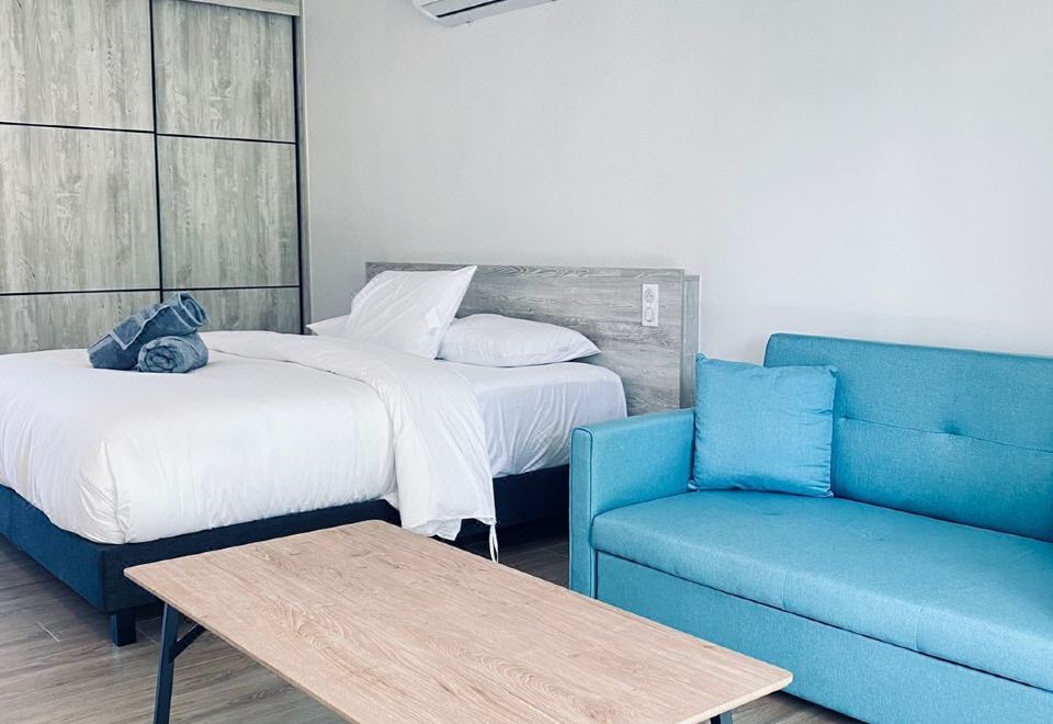 舒适园景一室房