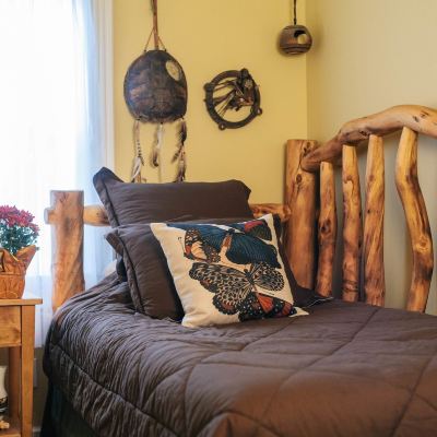 Indian Paintbrush / Hot Tub / Fireplace Old Town GuestHouse B&B Promo Code
