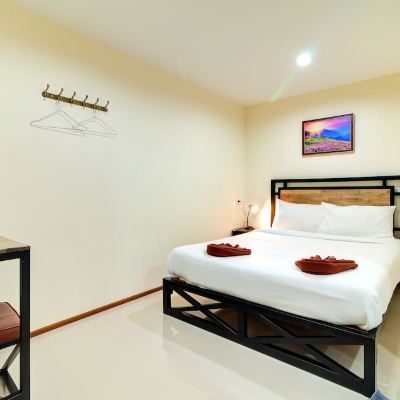 Standard Room with No Window Non smoking Red Pin Inn Promo Code